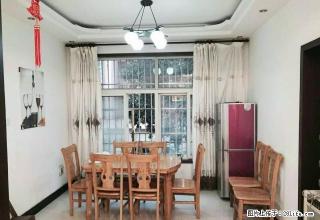 澳门街131平米3居室精装房,拎包入住,租金1500 - 随州28生活网 suizhou.28life.com